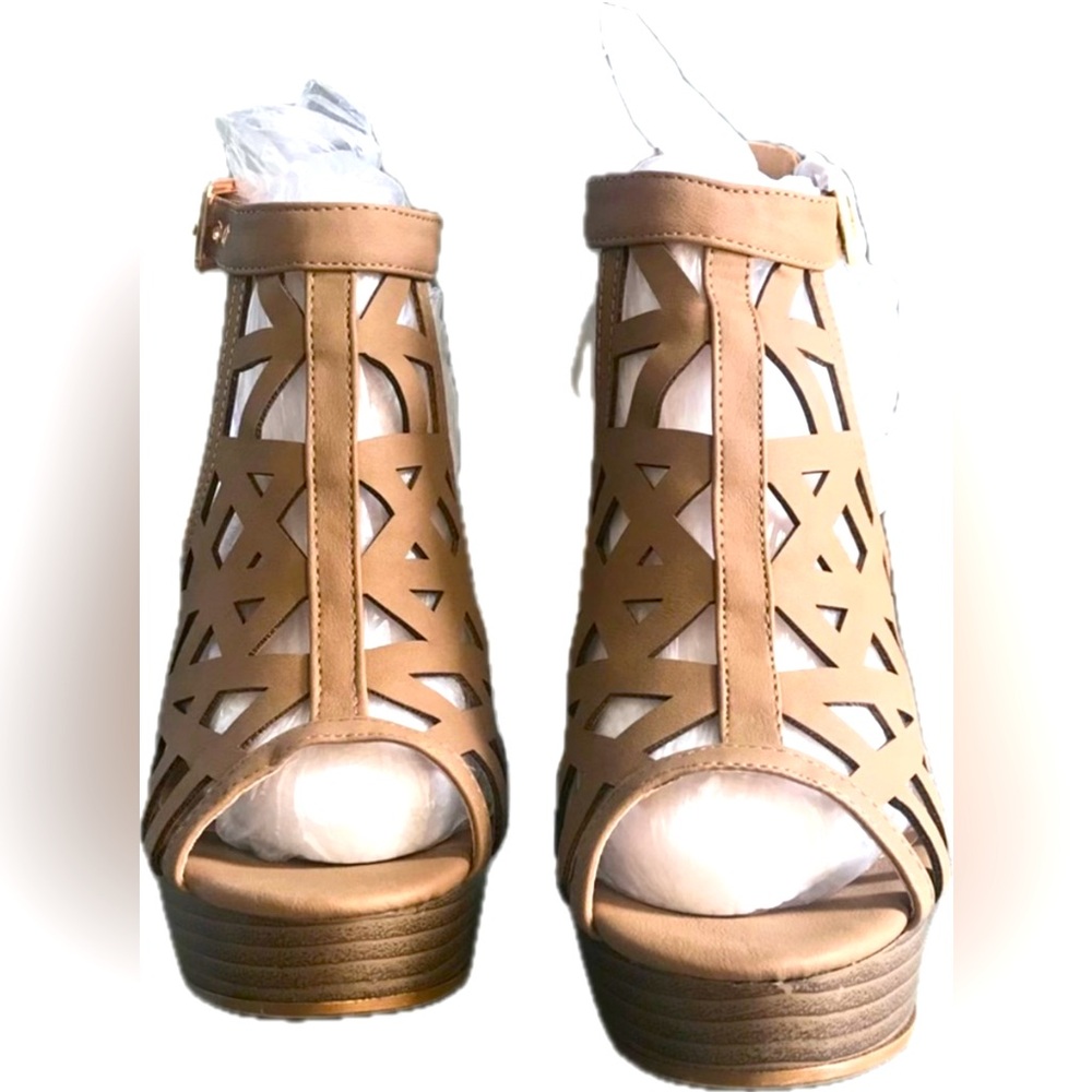 TOP Moda Tan Stiletto Heels with Strappy Design